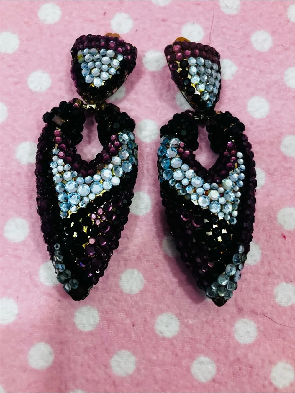 Vintage Beaded Clip-on Earrings.